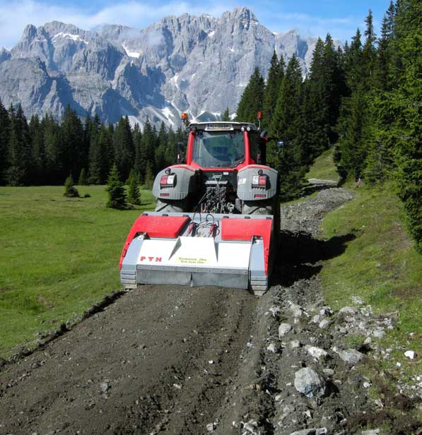 Budowa dróg - PTH Crusher-1 