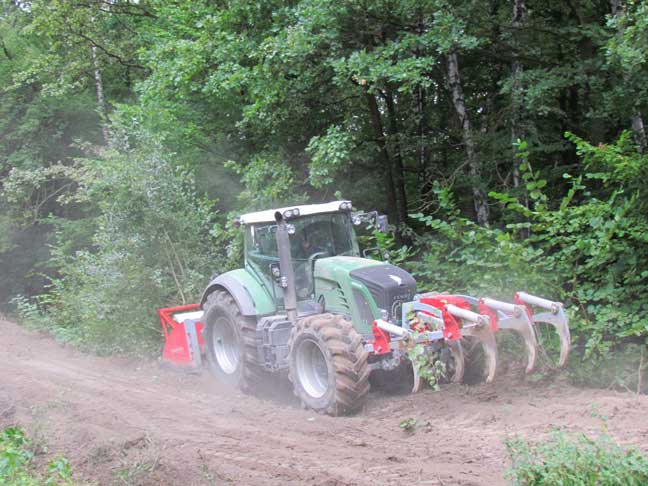 Budowa dróg - PTH Crusher-4 