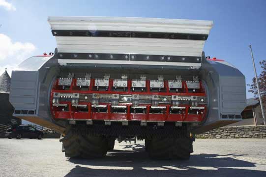 Budowa dróg - PTH Crusher-8 