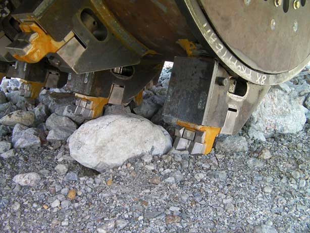 Budowa dróg - PTH Stabi Crusher-4 
