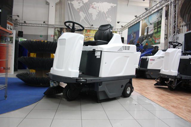 Zamiatarki Dulevo SPARK 1000-4 